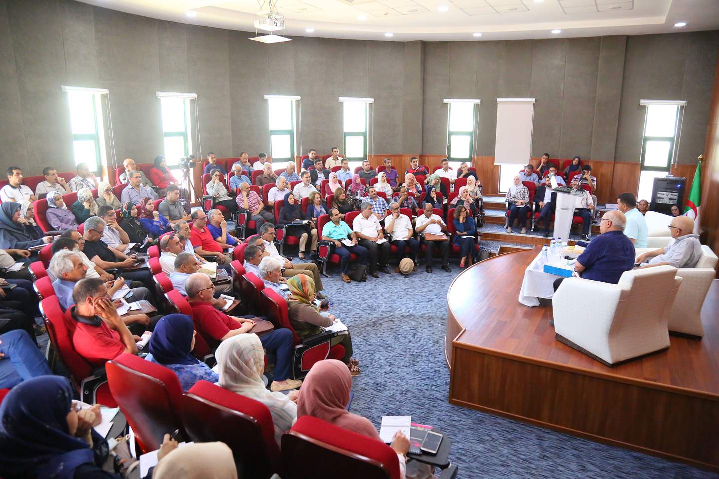 Les sciences sociales dans le monde arabe ,Rapports de l’Observatoire Arabe des sciences sociales. Présentation et débat