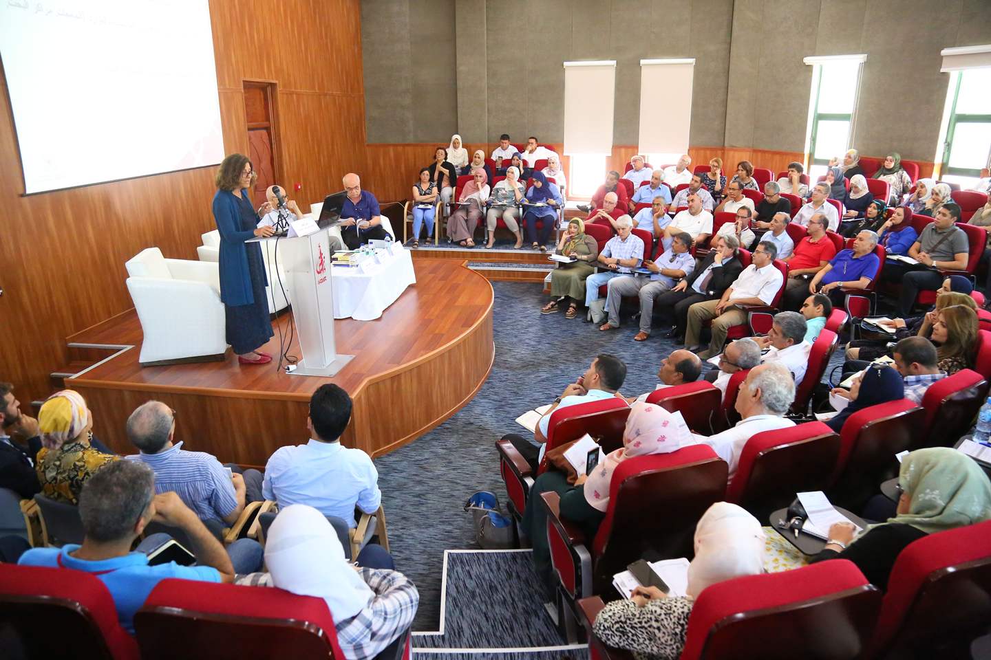 Les sciences sociales dans le monde arabe ,Rapports de l’Observatoire Arabe des sciences sociales. Présentation et débat
